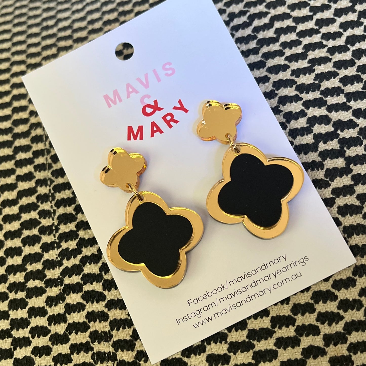 Four leaf clover - Matte Black