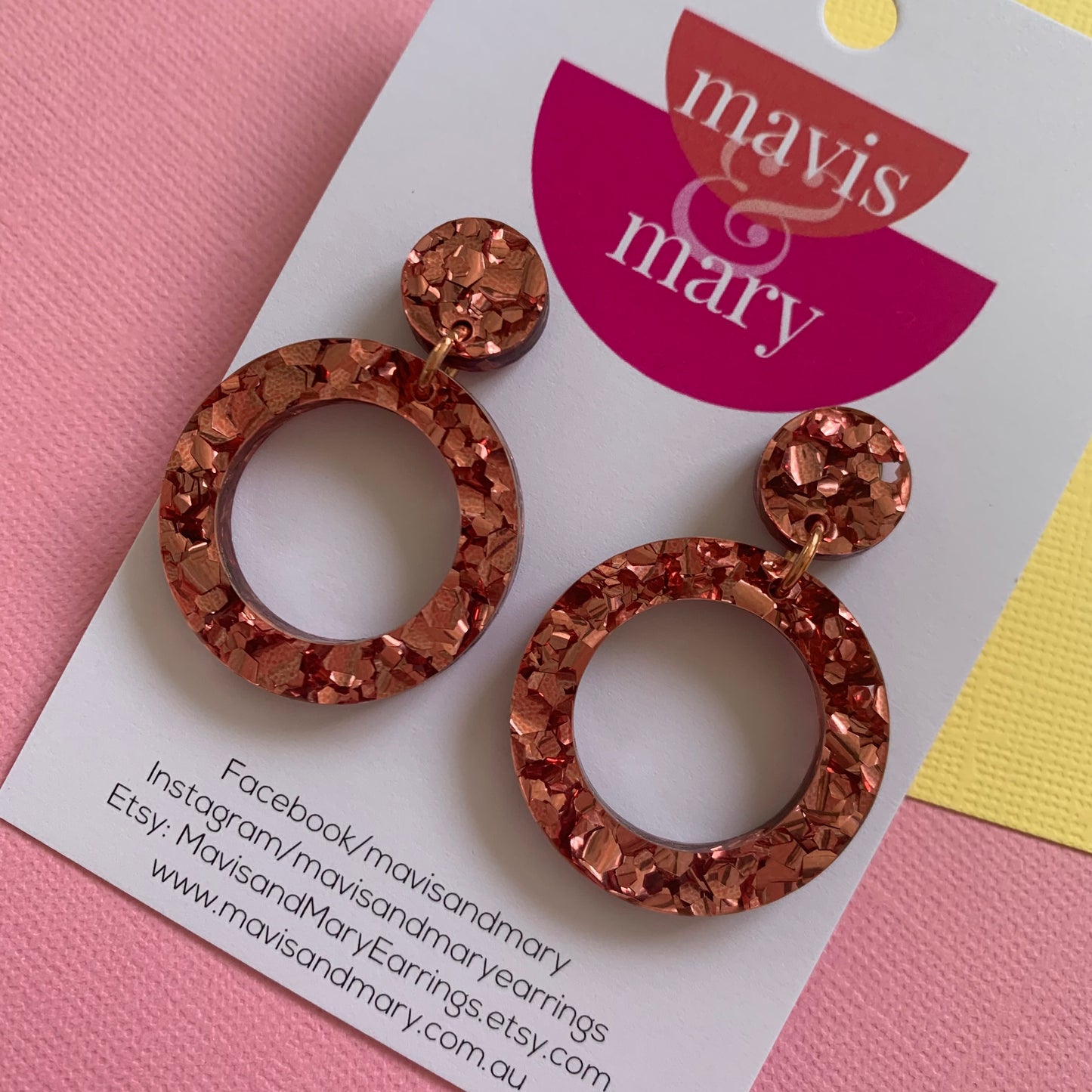 Pink chunk circle small