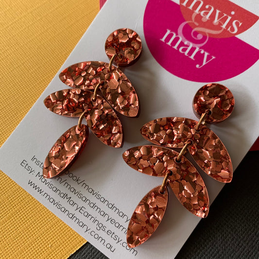 Pink chunk leaves